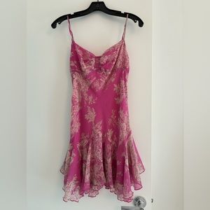 Cute pink dress from urban outfitters 💖